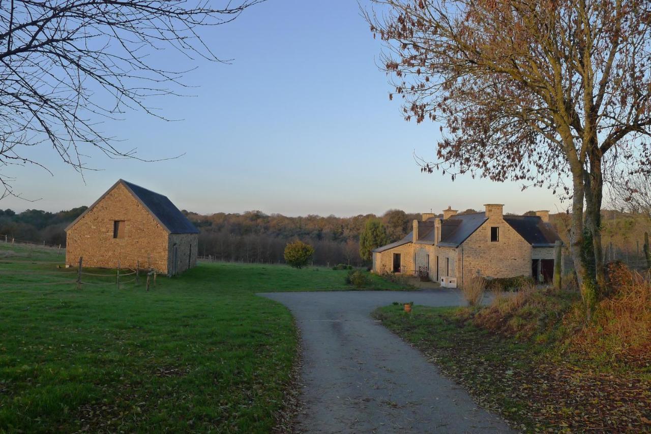 Le Nid D'Hirondelles - Chambres D'Hotes Plougoumelen Exterior foto